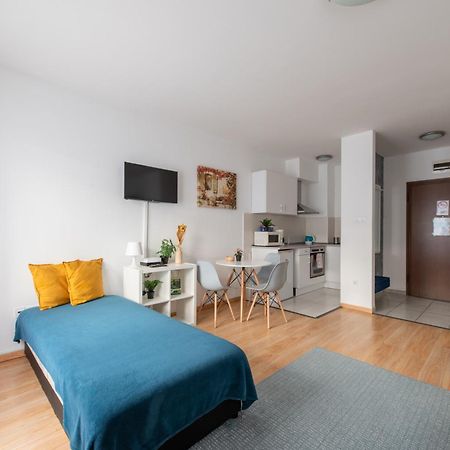 Mono Residence With Free Parking Budapest Bagian luar foto